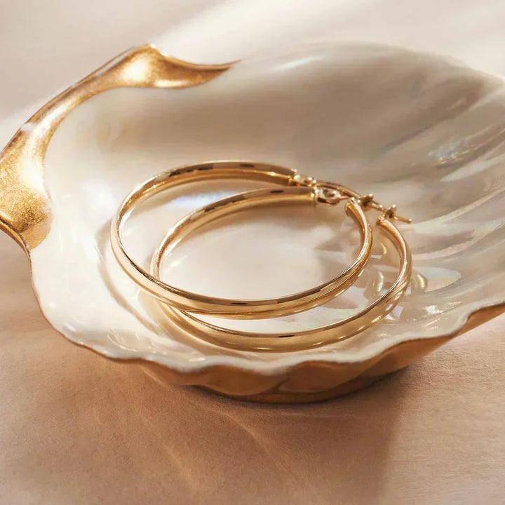 Goldene Creolen