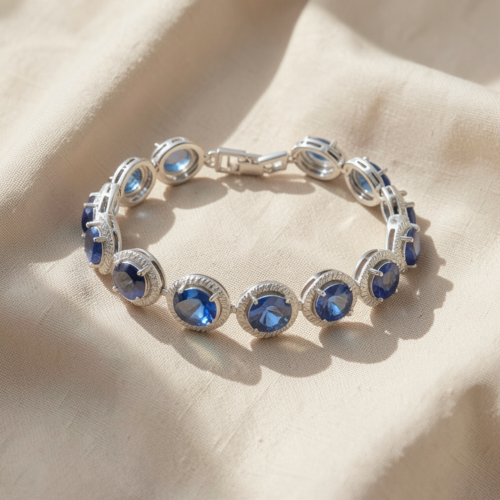 Rundes Armband mit Saphir | Weissgold