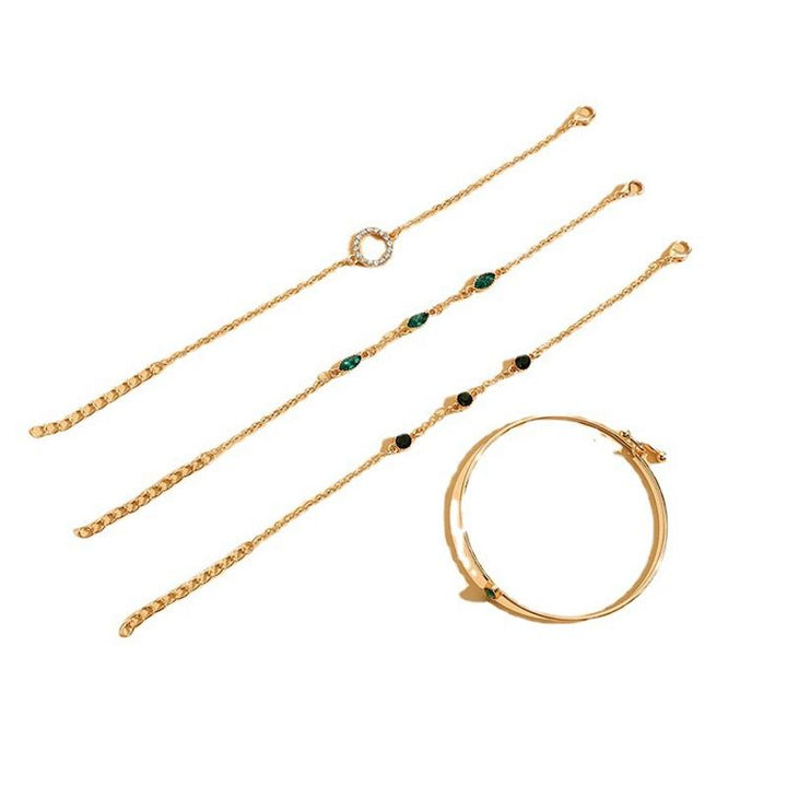 4-teiliges Armband-Set in Smaragdgrün und Gold im Boho-Stil