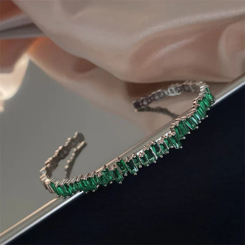 Armband Smaragd-Eleganz