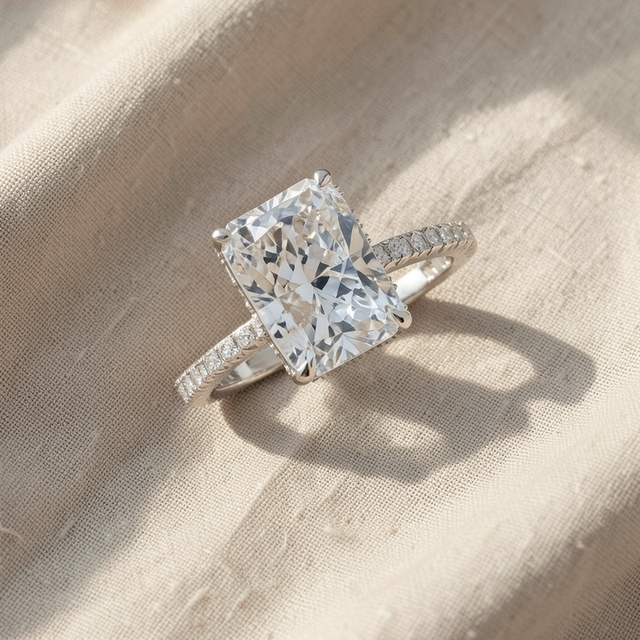 Königlicher Diamant-Solitärring