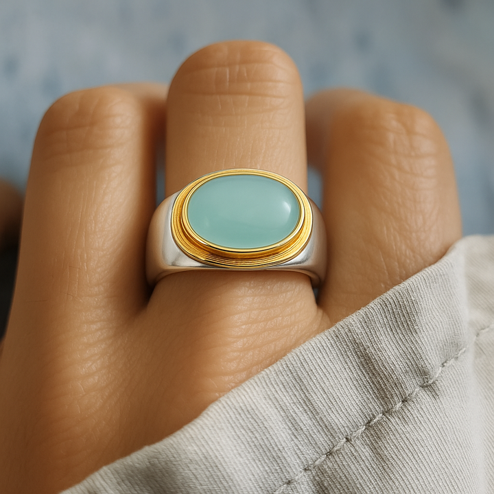Ring mit grünem Mondstein