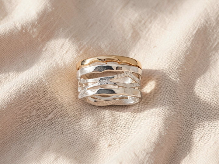 Hohler Gold-Silber-Ring