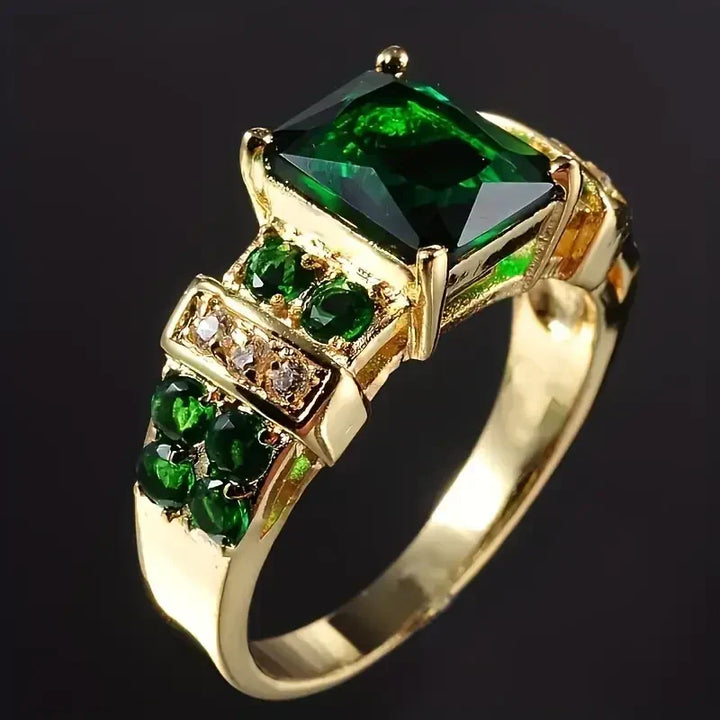 Prachtvoller Ring mit Smaragd | Gold
