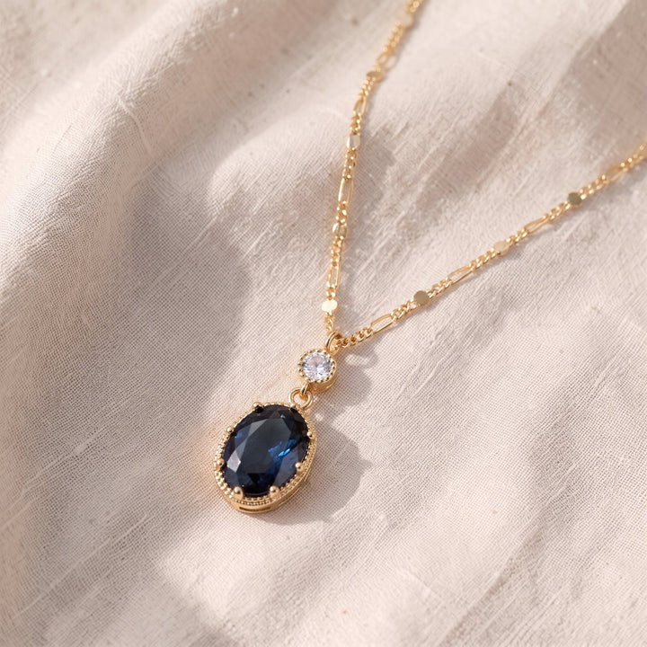 Halskette Thessia Lunebray | Gold