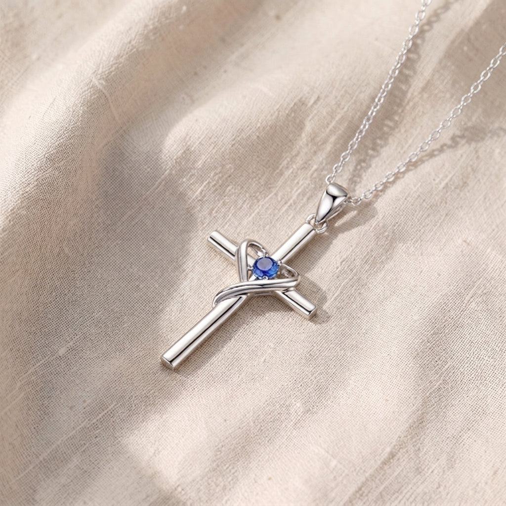 Halskette Kreuz mit Saphir | Weissgold