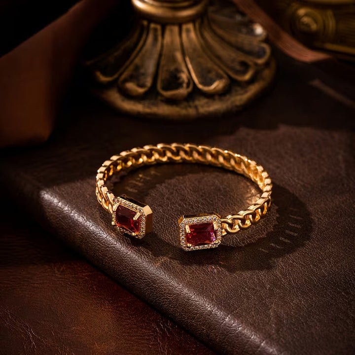 Offenes Armband Veloria mit Rubinen | Gold