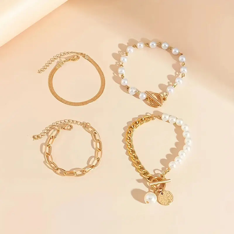 Set mit 4 goldenen Armbändern – Schlangenkette, Perlen und Glieder | Gold