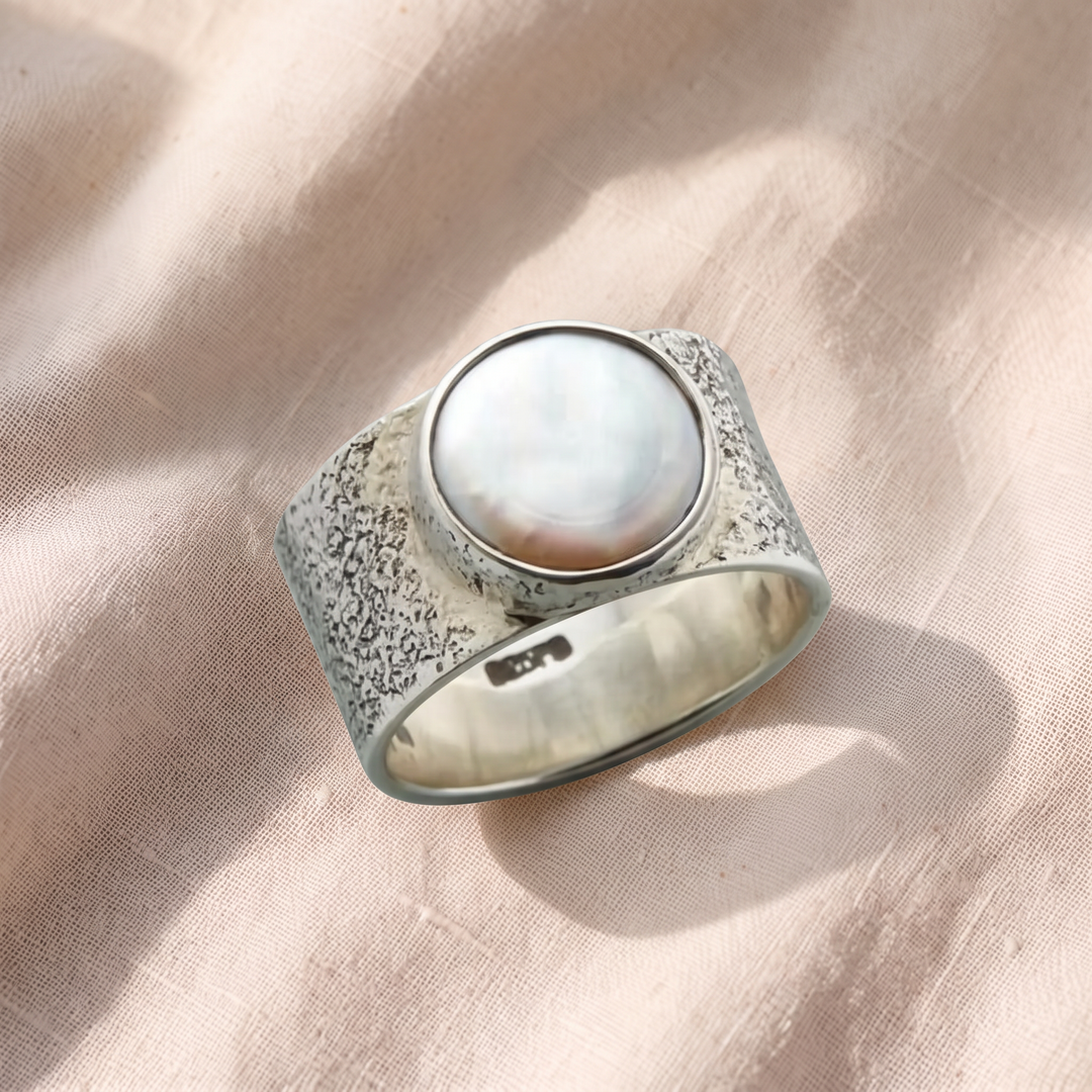 Vintage-Silberring mit weisser Perle