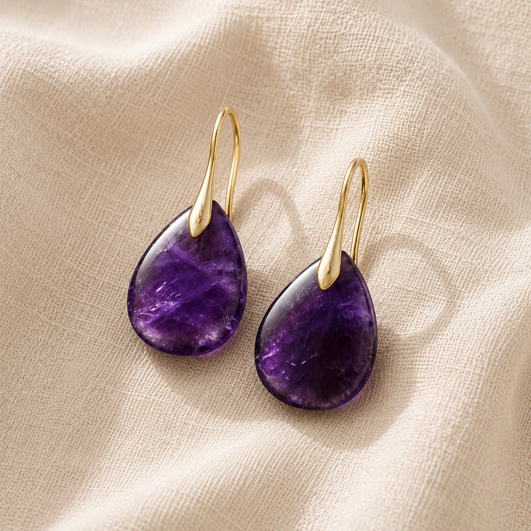 Zeitlose Ohrringe mit Amethyst-Tropfenanhänger