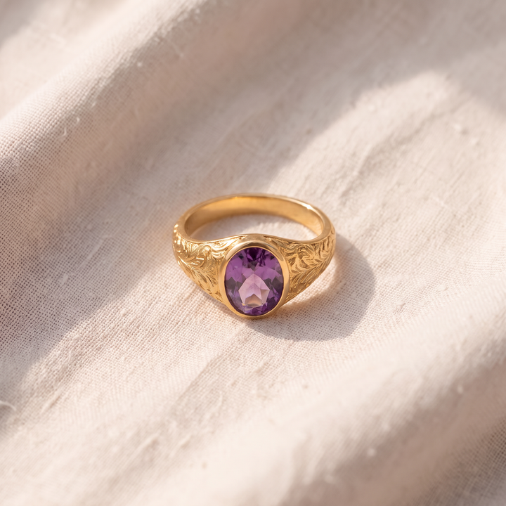 Vintage-Goldring mit Amethyst-Kristall