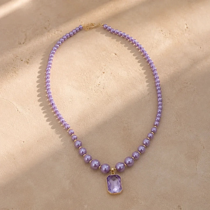 Perlenkette mit Amethyst-Anhänger