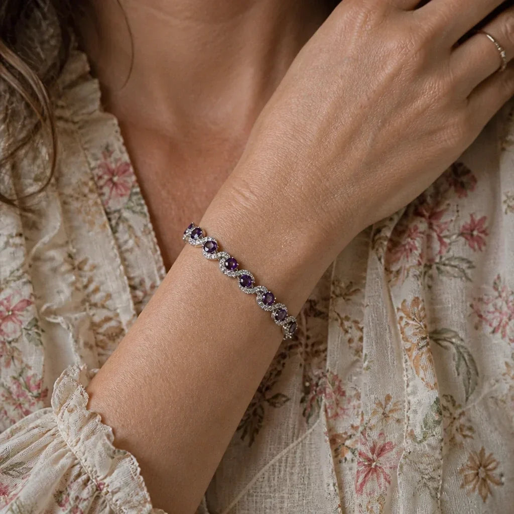 Silbernes Armband mit Halo-Gliedern