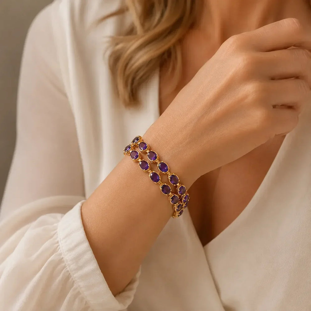 Goldenes Tennisarmband mit Amethysten