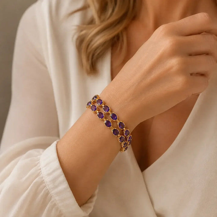 Goldenes Tennisarmband mit Amethysten