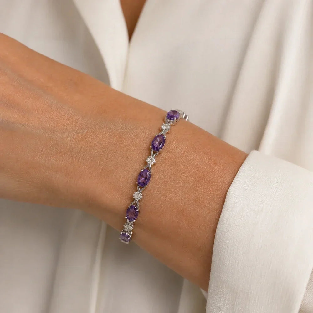Silbernes Gliederarmband mit Amethysten