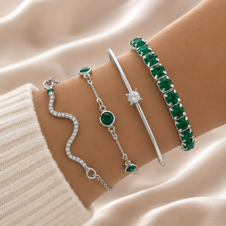 Armband-Set mit grünen Edelsteinen