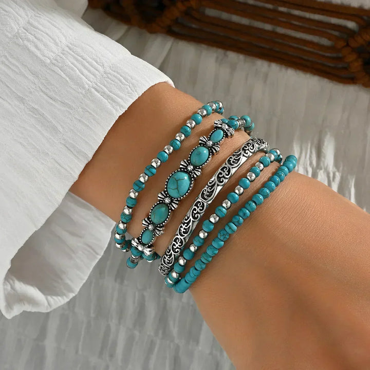Boho-Armbandset mit Türkisperlen