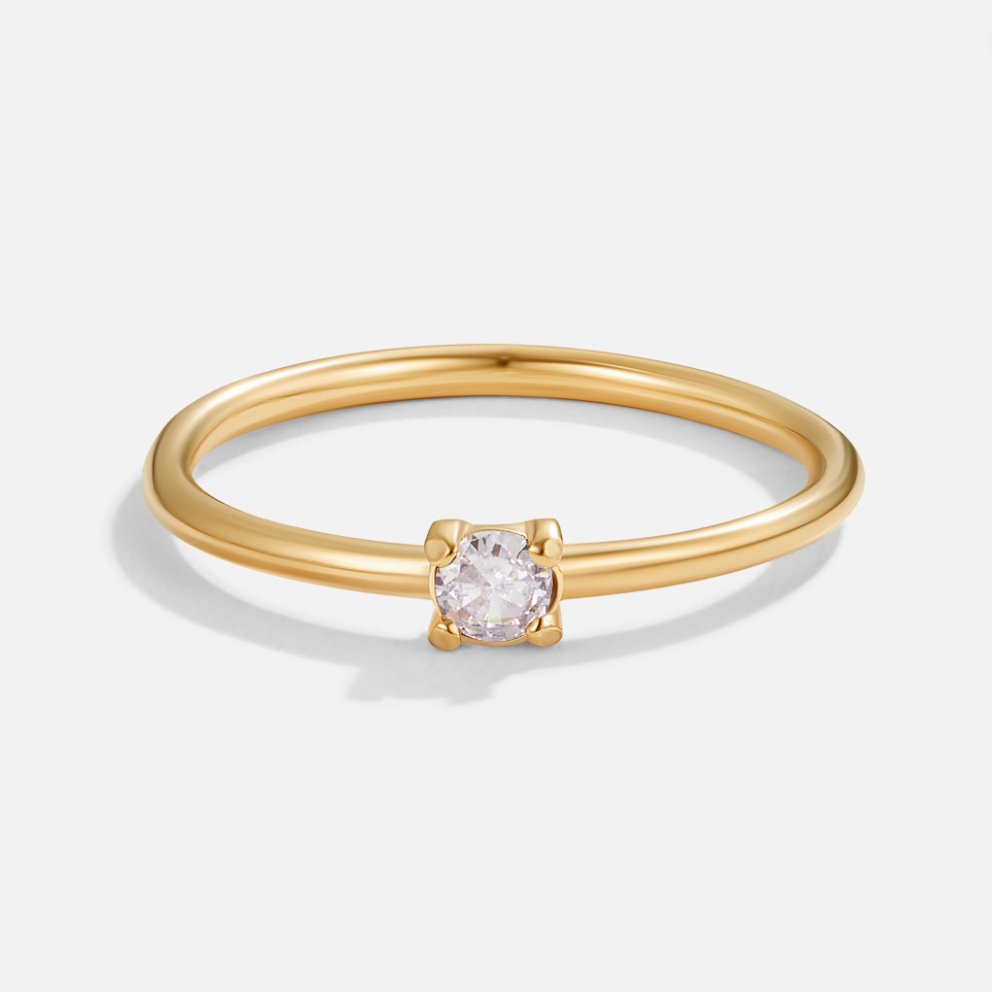 Goldene Geburtssteinringe