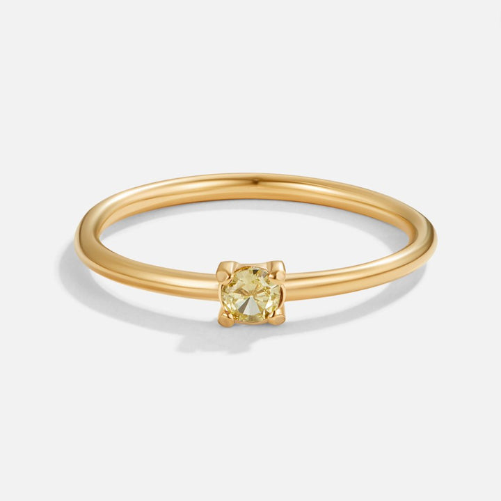 Goldene Geburtssteinringe