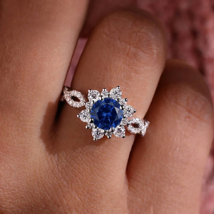 Ring Kristallblume mit Saphir | Weissgold