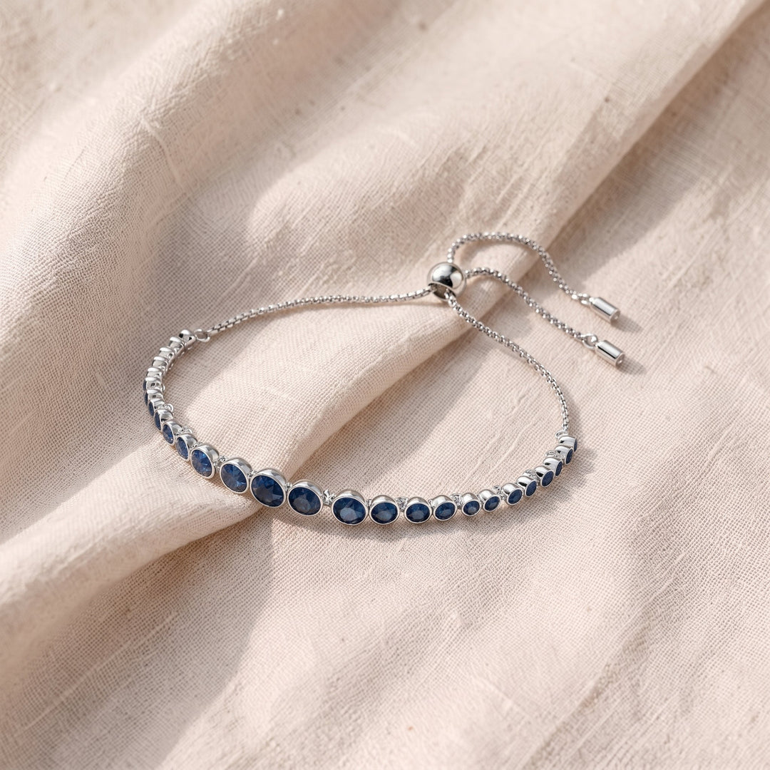 Tennisarmband mit rund geschliffenem Saphir | Weissgold