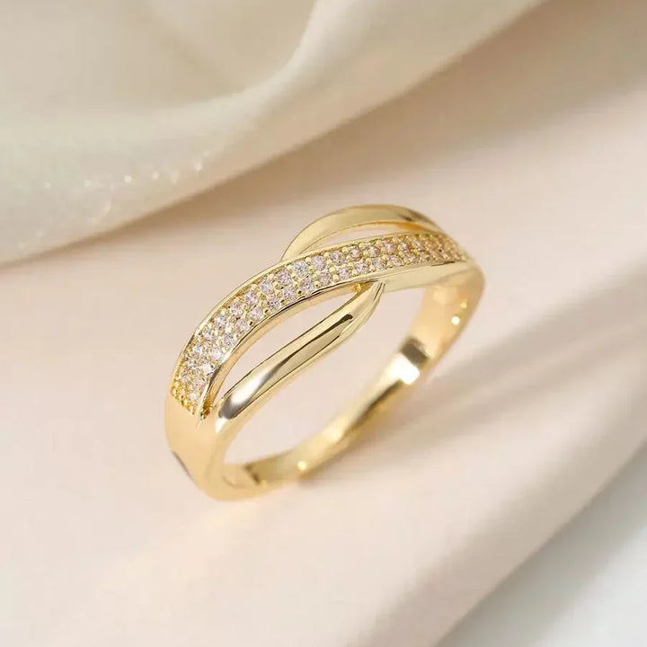 Klassischer Goldring Catherine mit Zirkonia
