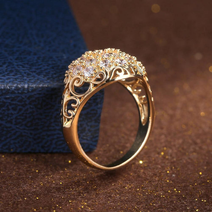 Vintage-Goldring mit rundem Diamant