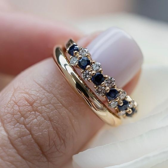 Eleganter Vintage-Ring mit Zirkonia